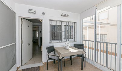 Resale - Villa -
La Marina