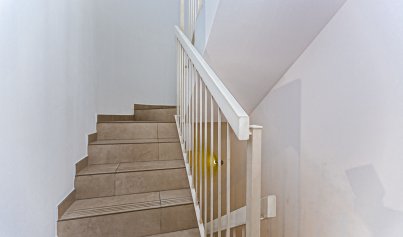 Resale - Villa -
La Marina