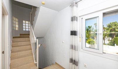 Resale - Villa -
La Marina