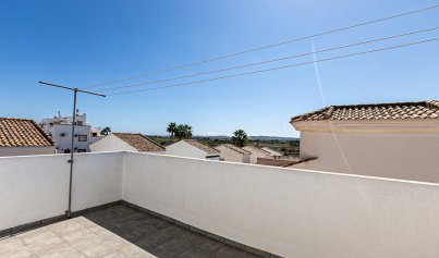 Resale - Villa -
La Marina