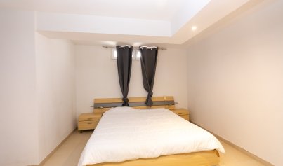 Resale - Villa -
La Marina