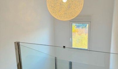 Revente - Villa -
Alfas del Pí - pueblo