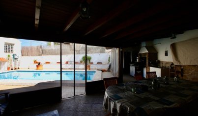 Resale - Villa -
Fortuna