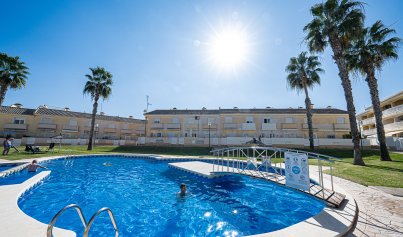 Resale - Apartment -
Lomas de Cabo Roig