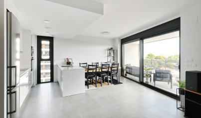 Resale - Apartment -
Orihuela Costa - Dehesa de campoamor