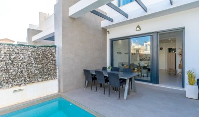 Resale - Townhouse -
Orihuela Costa - Villamartin