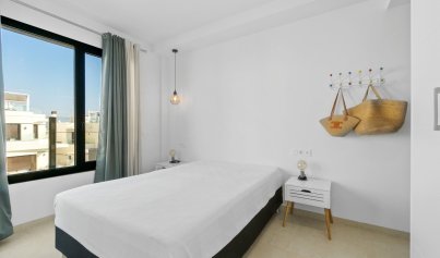 Resale - Townhouse -
Orihuela Costa - Villamartin