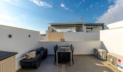 Resale - Townhouse -
Orihuela Costa - Villamartin