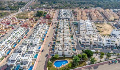 Resale - Townhouse -
Orihuela Costa - Villamartin