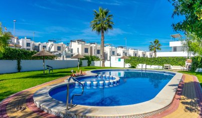 Resale - Townhouse -
Orihuela Costa - Villamartin