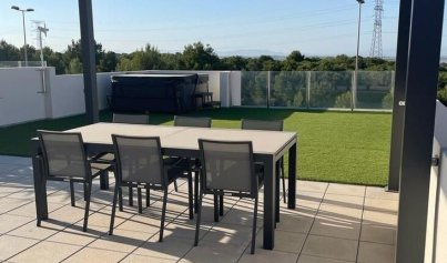 Resale - Villa -
Villamartín - Villamartin