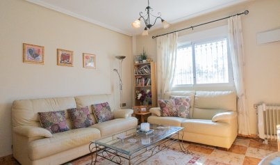 Revente - Bungalow -
La Zenia