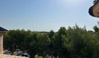 Resale - Penthouse -
Villamartín - Pinada Golf