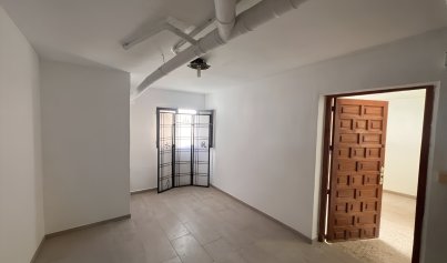 Resale - Townhouse -
Orihuela Costa - Punta Prima