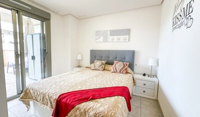 Resale - Apartment -
Orihuela Costa - Los Dolses