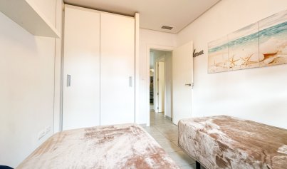 Resale - Apartment -
Orihuela Costa - Los Dolses