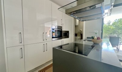 Resale - Apartment -
Orihuela Costa - Villamartin