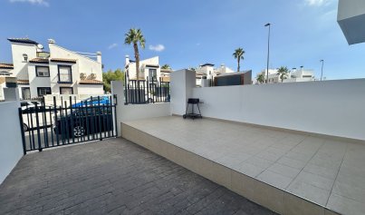 Resale - Apartment -
Orihuela Costa - Villamartin