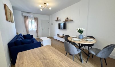 Resale - Townhouse -
Orihuela Costa - Villamartin