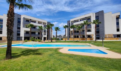 Resale - Apartment -
Orihuela Costa - Los Altos