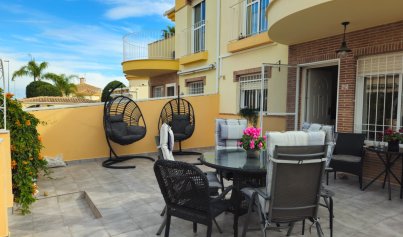 Resale - Villa -
Orihuela Costa - Villamartin