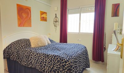 Resale - Villa -
Orihuela Costa - Villamartin
