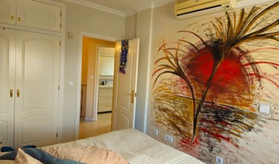 Resale - Villa -
Orihuela Costa - Villamartin