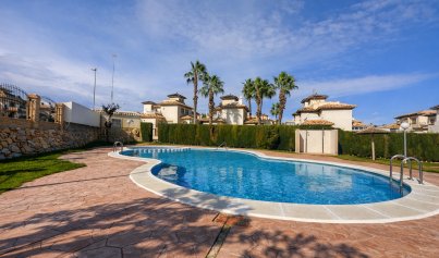 Resale - Townhouse -
Orihuela Costa - La Zenia