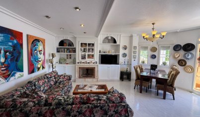 Resale - Villa -
Orihuela Costa - Costa Blanca Sur