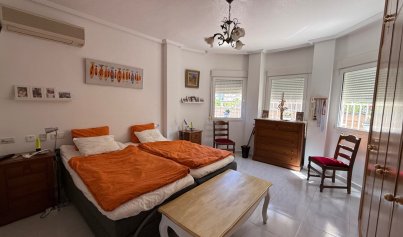 Resale - Villa -
Orihuela Costa - Costa Blanca Sur