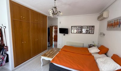 Resale - Villa -
Orihuela Costa - Costa Blanca Sur