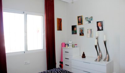 Wiederverkauf - Quad House -
Villamartín - PAU 8