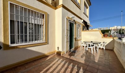 Resale - Apartment -
Orihuela Costa - Playa Flamenca