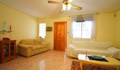 Resale - Villa -
Orihuela Costa - Playa Flamenca