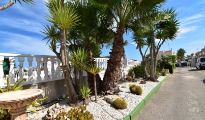 Resale - Villa -
Orihuela Costa - Playa Flamenca