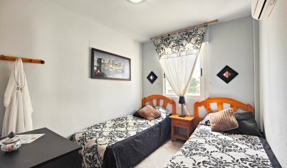 Resale - Townhouse -
Orihuela Costa - Los Altos