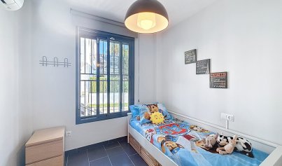 Resale - Villa -
Orihuela Costa - Villamartin