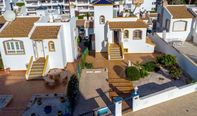 Resale - Villa -
Orihuela Costa - Villamartin