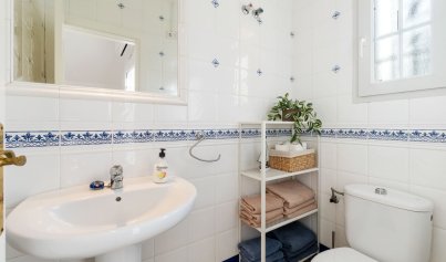 Resale - Villa -
Orihuela Costa - Villamartin