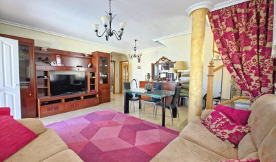 Resale - Villa -
Orihuela Costa - Las Filipinas