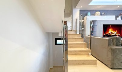 Resale - Villa -
Orihuela Costa - Villamartin