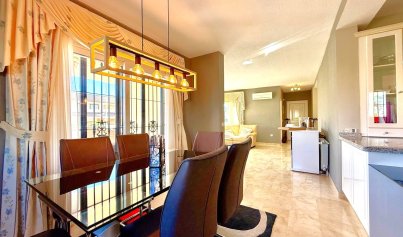 Resale - Villa -
Orihuela Costa - Los Dolses