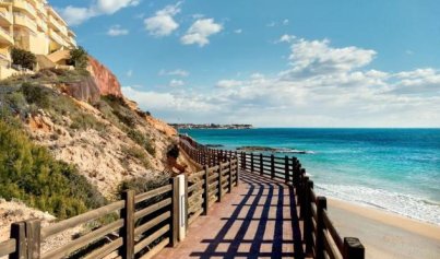 Resale - Penthouse -
Villamartín - PAU 8