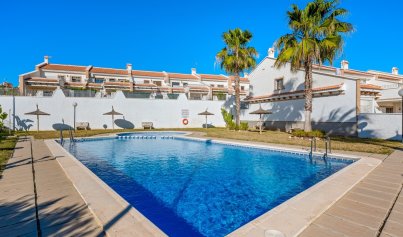 Herverkoop - Herenhuis -
San Miguel de Salinas