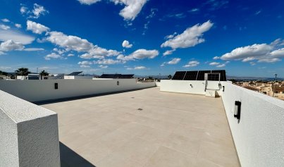 Neue Gebäude - Villa -
Rojales