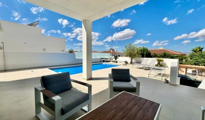 Neue Gebäude - Villa -
Rojales