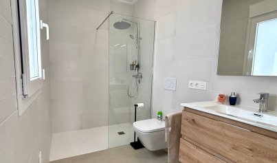 Neue Gebäude - Villa -
Rojales