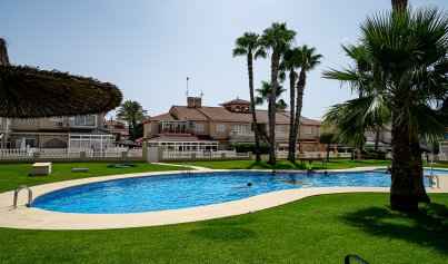 Resale - Apartment -
Playa Flamenca - Zenia Mar