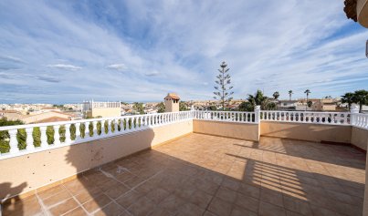 Resale - Villa -
Torrevieja - El Chaparral