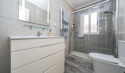 Resale - Quad House -
Cabo Roig - La Regia